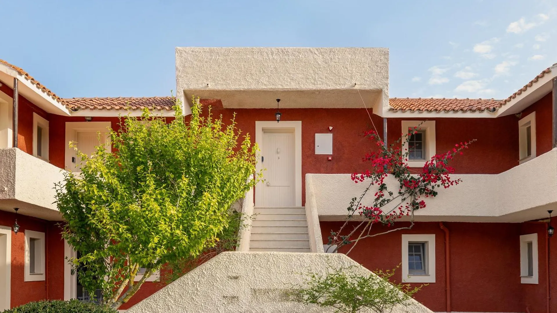 Aparthotel Villehardouin Farm Estate, Studios & Apartments, Minia, Kefalonia Argostoli
