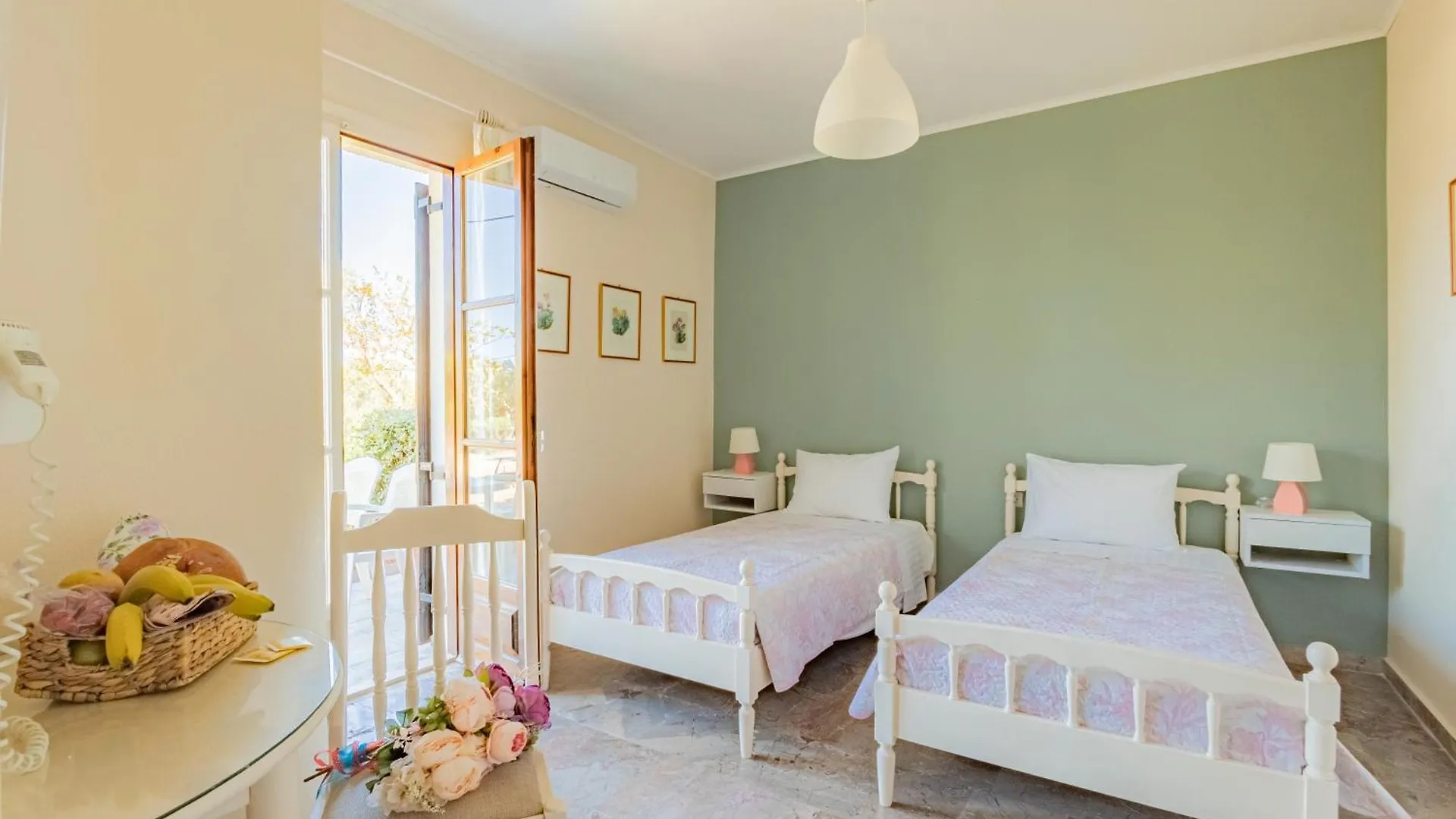 Villehardouin Farm Estate, Studios & Apartments, Minia, Kefalonia Argostoli  Aparthotel